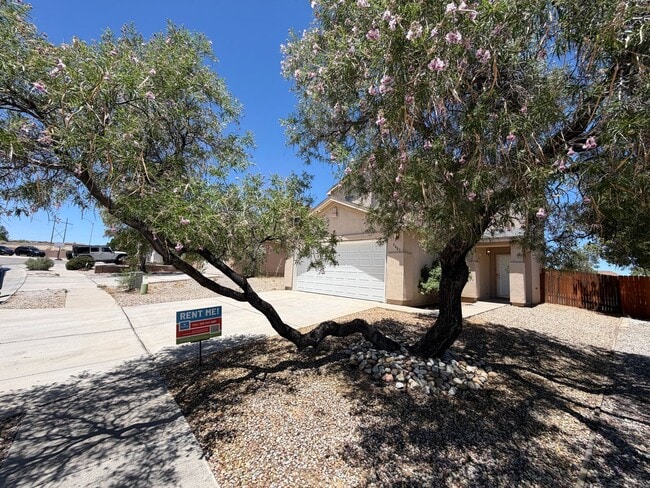 Photo - 3 Bedroom Home Near Unser Blvd NW & Ladera Dr NW!