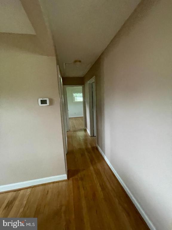 Photo - 14606 Bristow Rd