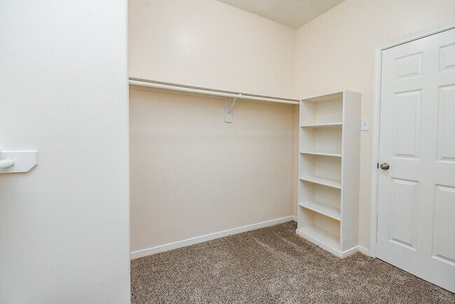 Photo - 19327 Poppy Grove Ln