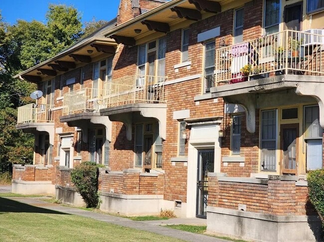 Photo - Overton Place