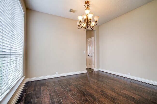 Photo - 2709 Sunhill Ct