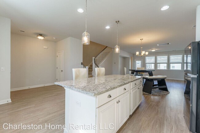 Photo - 3 br, 2.5 bath House - 532 McLernon Trace