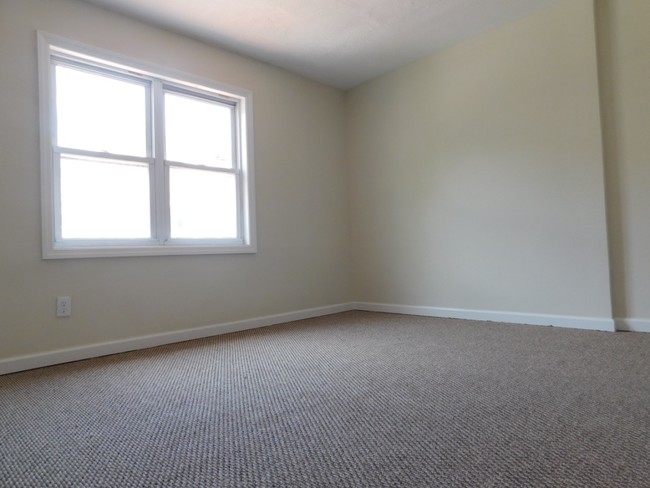 Photo - 30 Dongan St