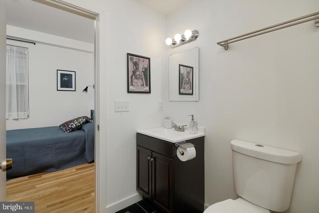 Photo - 1918 E Cumberland St Apartment Unit D