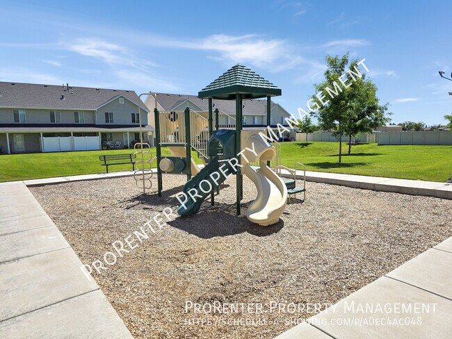 Photo - 1811 W 675 N