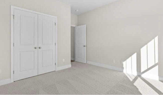 Photo - 117 Fall Mdw Dr