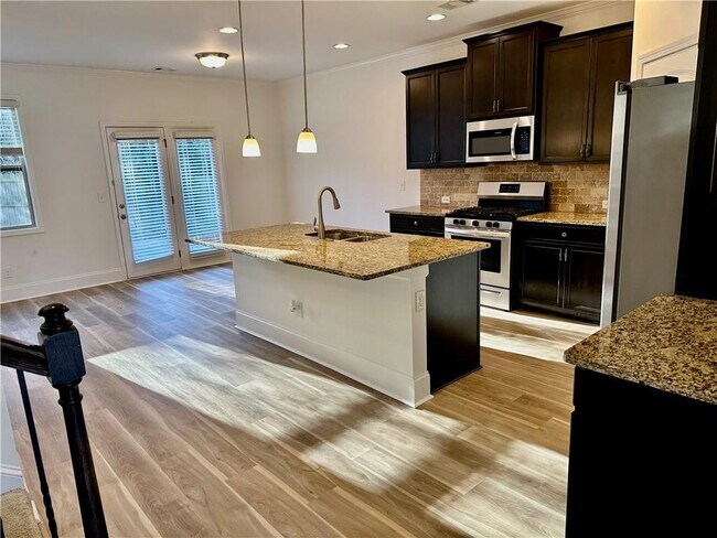 Photo - 3805 Alden Pl