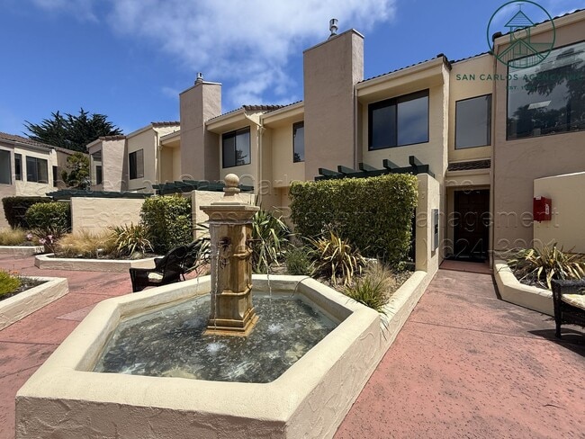 Building Photo - Spacious & Updated Two Bedroom Downtown Monterey Condominium