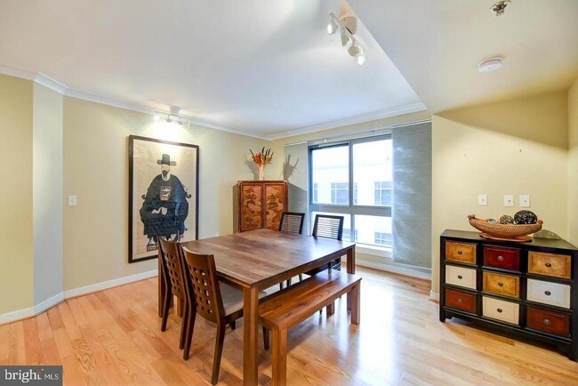 Photo - 777 7th St NW Unidad 1113