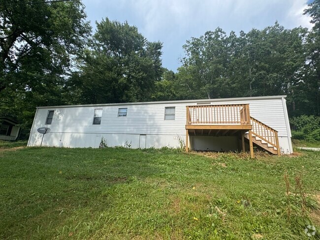 Building Photo - 1214 Campbell Rd Rental