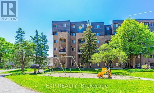Photo - 4001 Don Mills Rd.