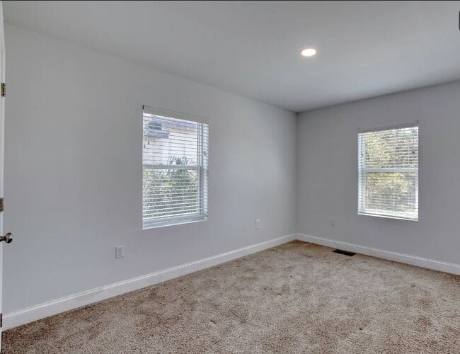 Photo - 130 Harrison Rd