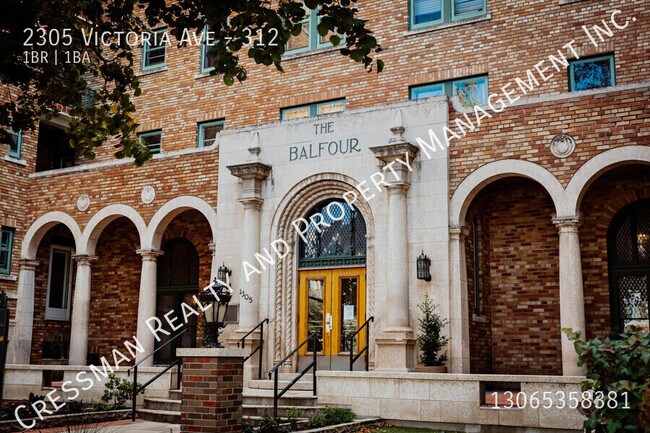 Photo - Bachelor suite located downtown Regina in the Balfour Unité 312