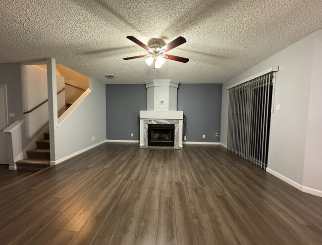 Photo - 15719 Persimmon Hill Dr