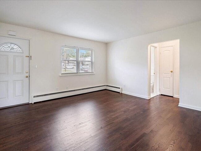 Photo - Forest Park Gardens Apartments