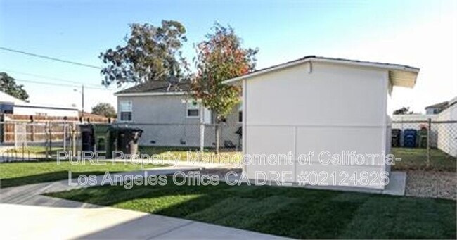 Photo - 3729 W 116th St