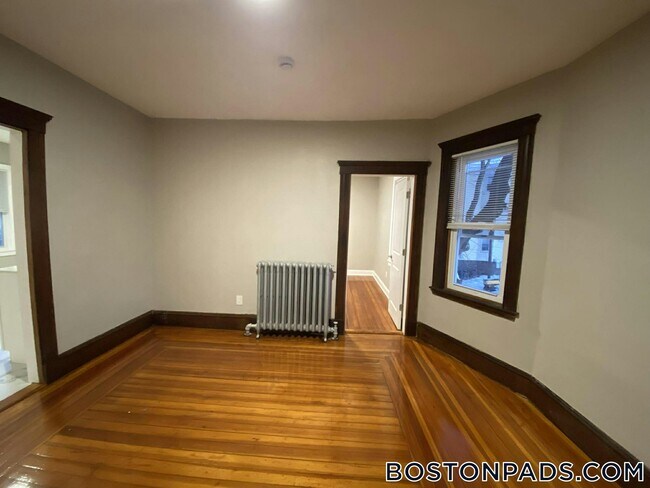 Photo - 1238 Blue Hill Ave Unidad 2