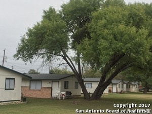 Photo - 144 W Villaret Blvd