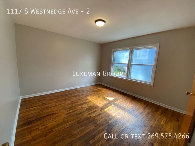 Photo - 1117 S Westnedge Ave Unit 2
