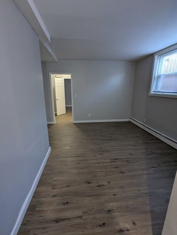 15 Carpenter St