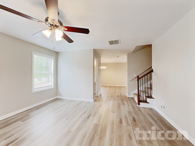 Photo - 485 McGiboney Ln