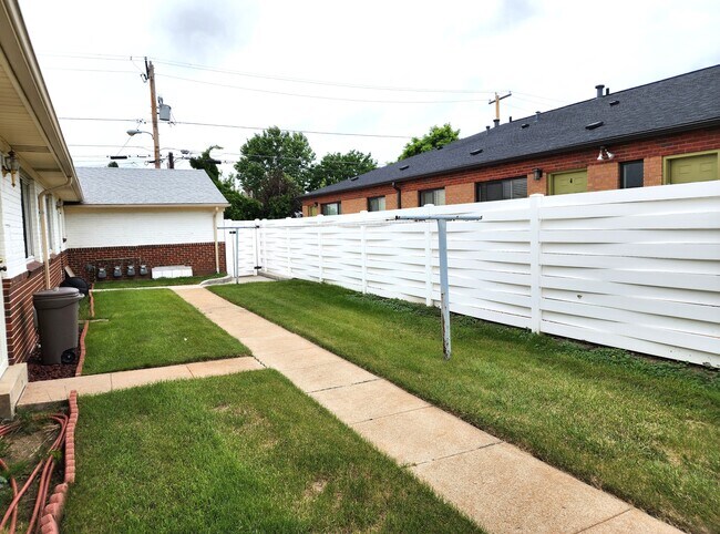 2701 Monroe St Unidad 4