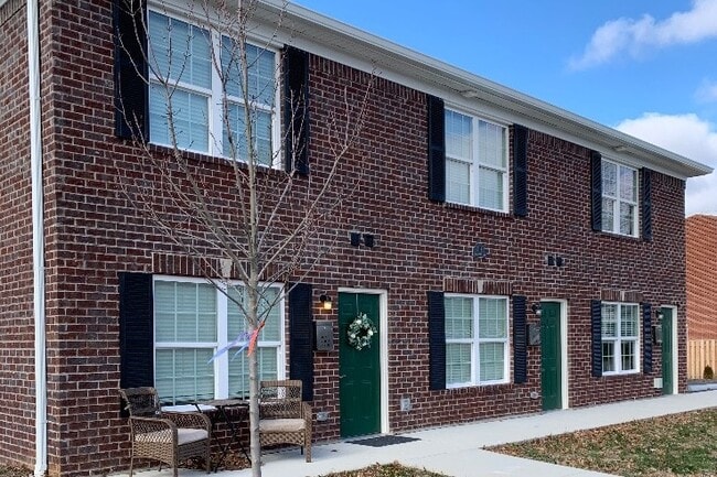 Vista frontal - 1112 King Arthur Ln Unidad B