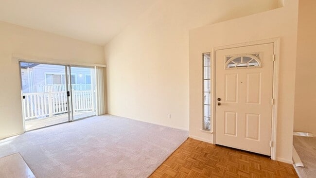 Photo - Charming 2BD/2BA + Loft, Upper Unit Condo in Alamo- Available NOW! Unidad 213