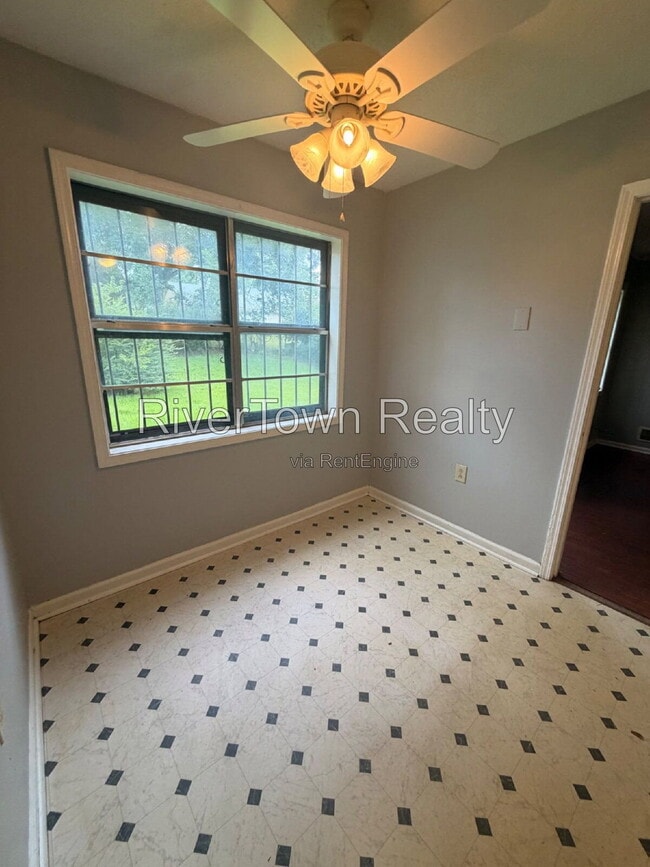 Photo - 4280 Mikewood Dr