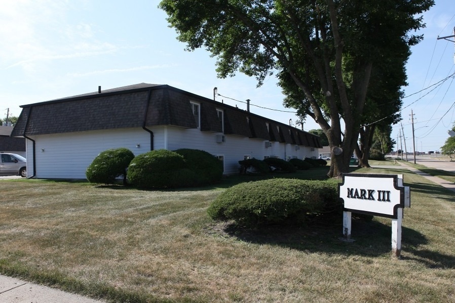Photo - Mark III Apartments