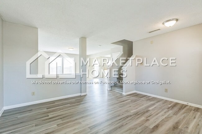 Photo - 10760 August Dr