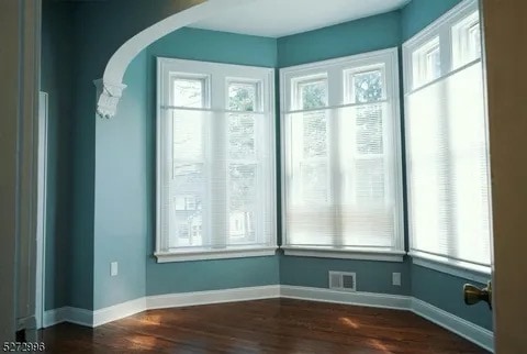 Photo - 225 Somerset St