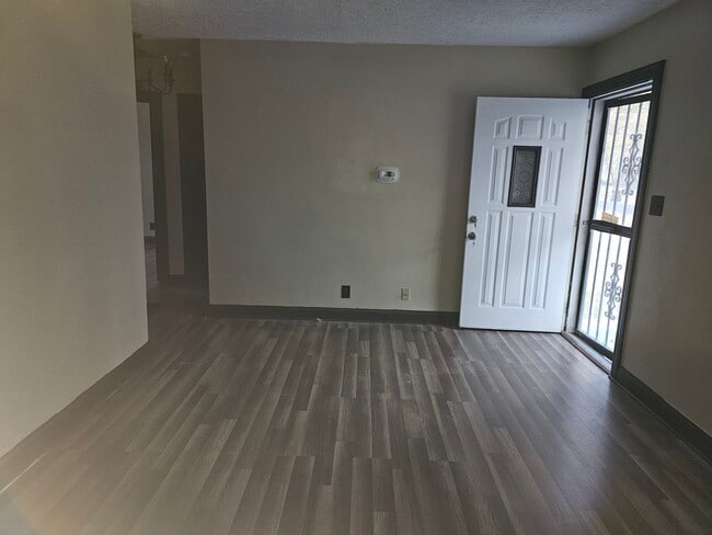 Photo - 1612 S 31st St