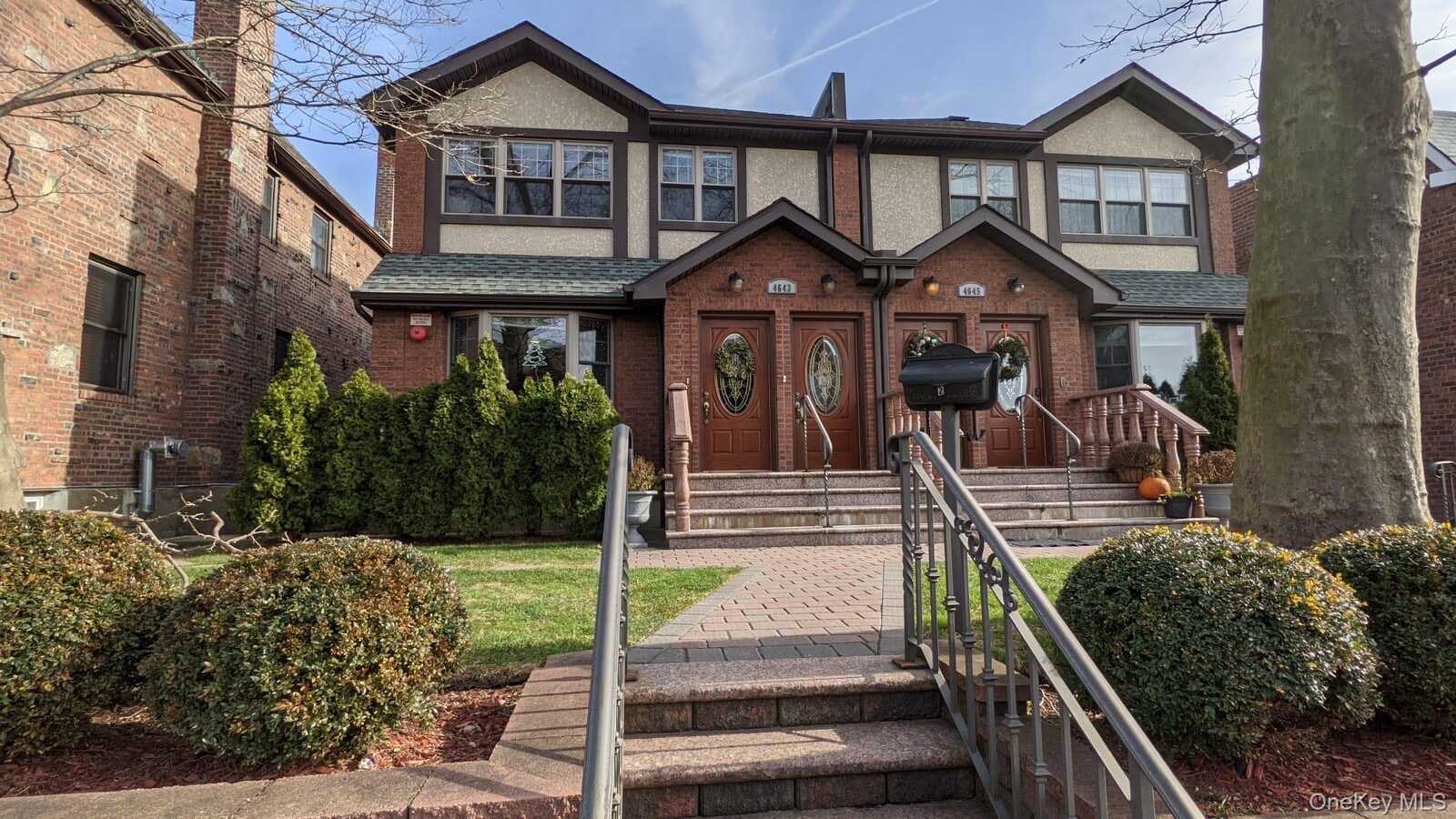 Photo - 46-45 193rd St