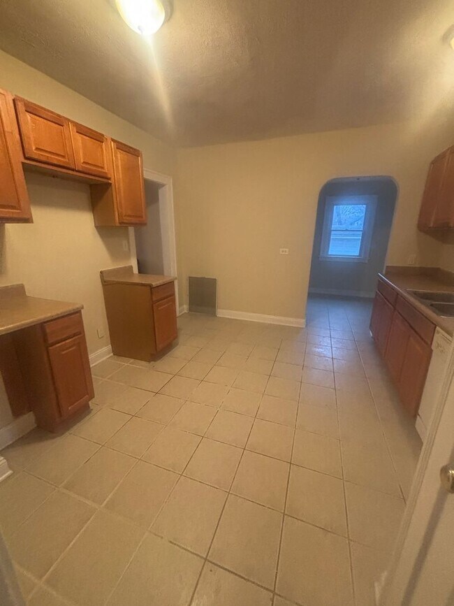 Photo - Cleveland Heights Single