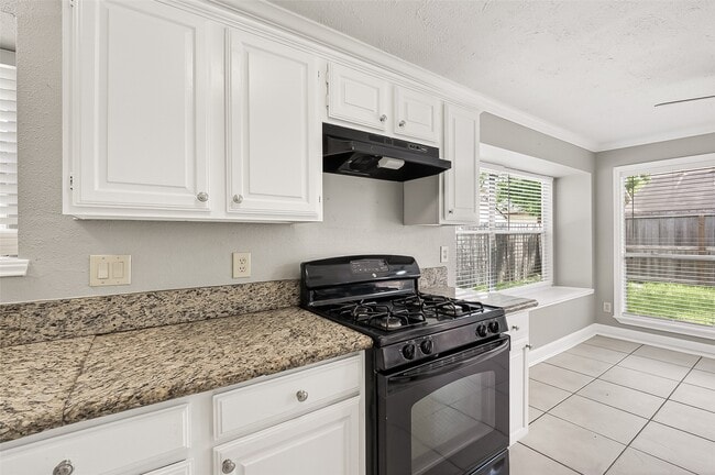 Photo - 12403 Meadow Ridge Dr