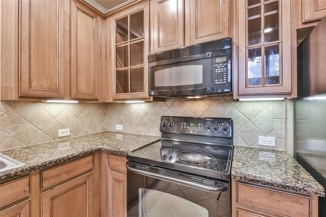 Building Photo - 1135 Glenwood Canyon Ln