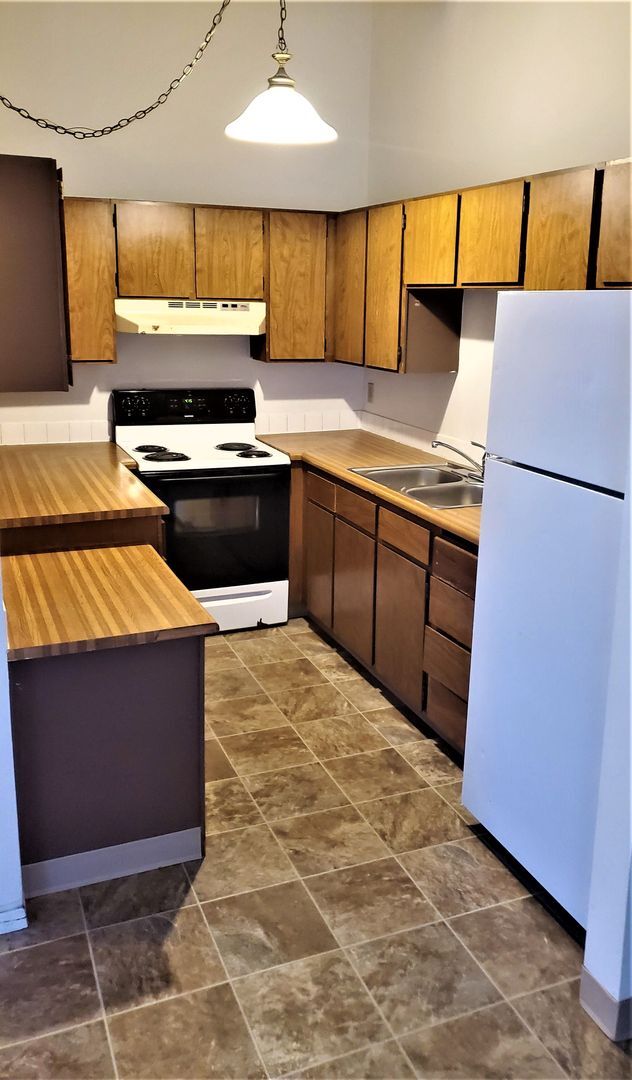 Photo - Broad Duplex's Unit 1004