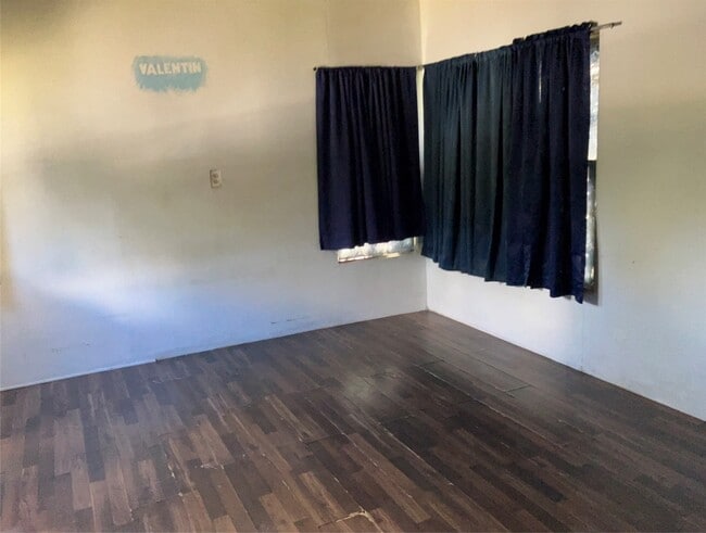 Building Photo - 312 S Mechanic St