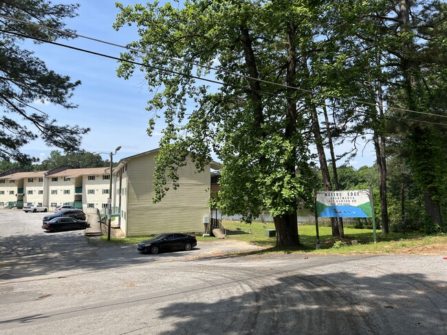 Entrance - Waters Edge Apartments