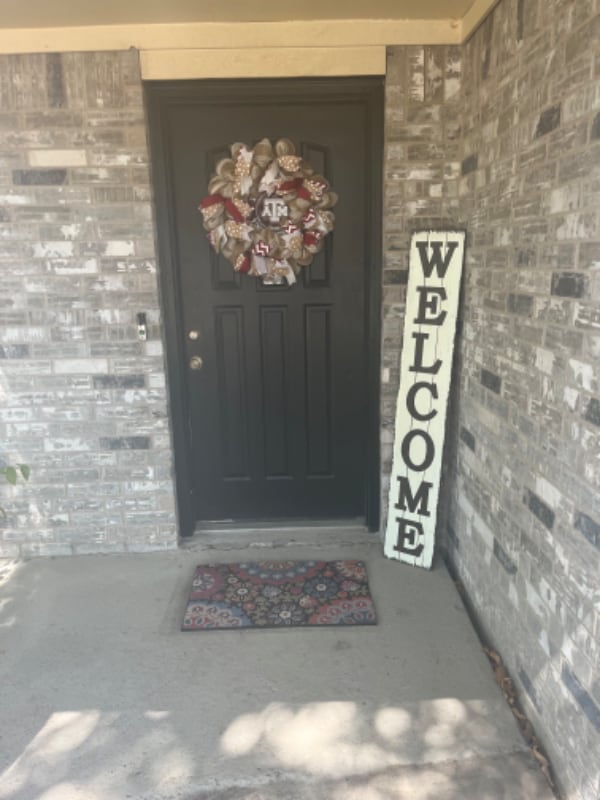 Building Photo - 4001 Windfree Dr