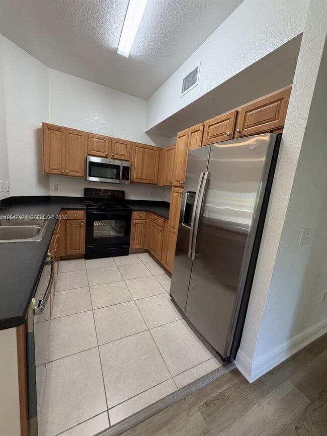Photo - 3335 Palomino Dr