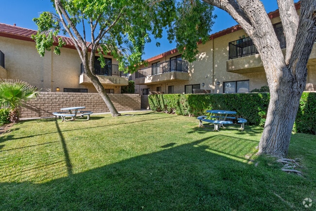 Patio - Hacienda Court Apartments