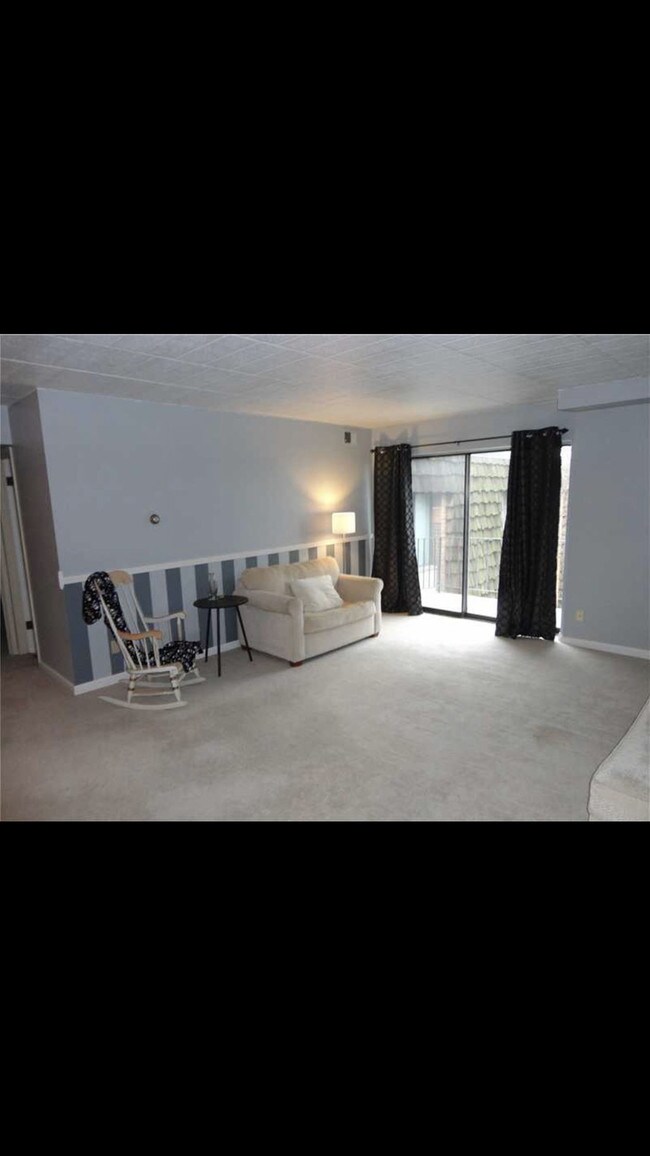 333 Forest Green Dr Unit Forest Glen Condos 333 Condo for Rent in