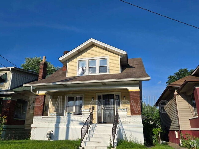 Building Photo - 607 N 39th St Rental