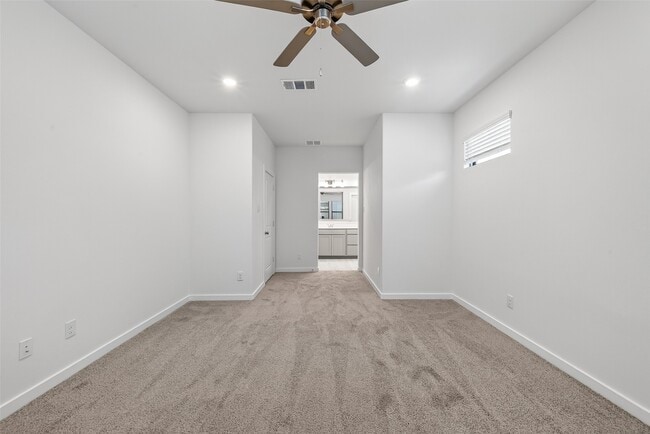 Photo - 3216 Loam Ln