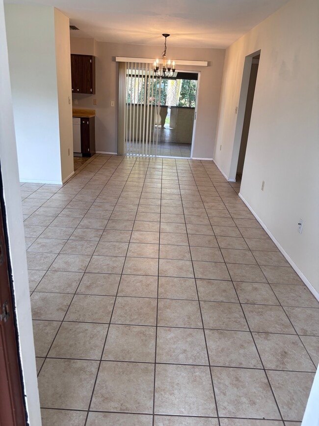 Photo - 5321 Foxwood Dr