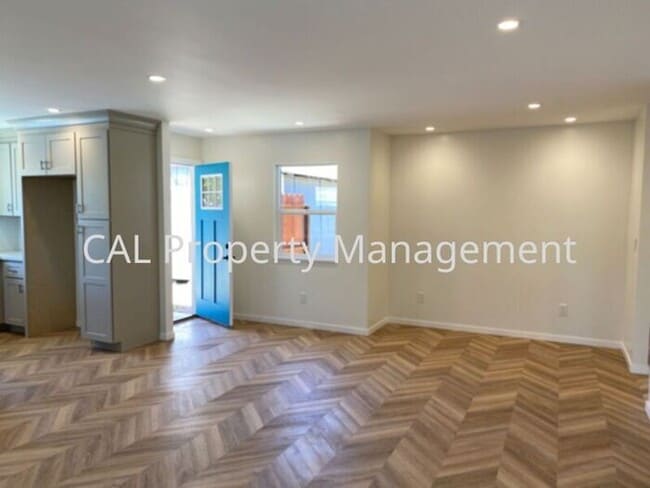 Photo - 3 Bed/2 Bath Single Level Home!