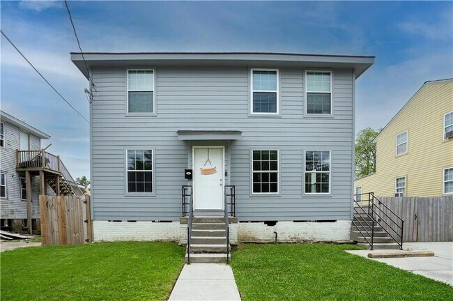 Building Photo - 6228 Waldo Dr Rental
