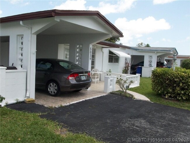 Photo - 5039 NW 42nd St